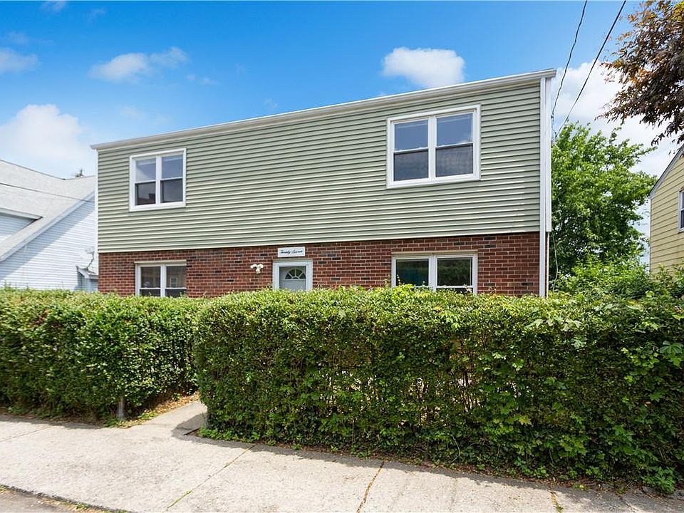 1st image of 27 Eastview Avenue