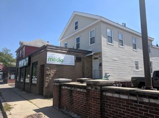 432 Front St #2R, Chicopee, MA 01013