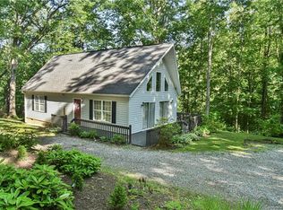 17 Owlwood Dr, Candler, NC 28715