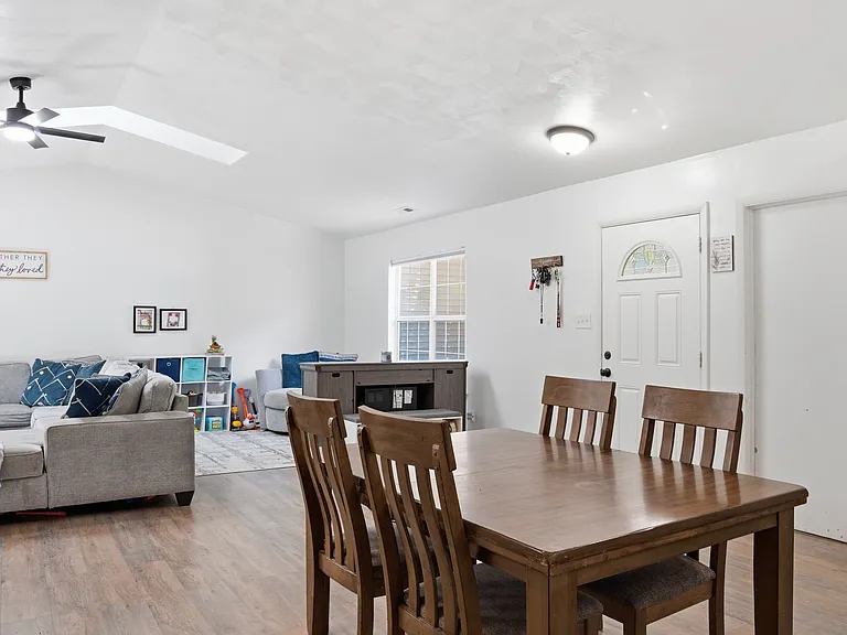 4316 Smokey Lake Dr — Photo 6