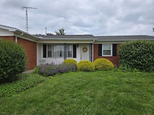5748 S 700 E, Walton, IN 46994