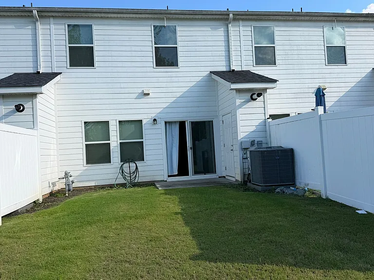 814 Thread Way — Photo 55