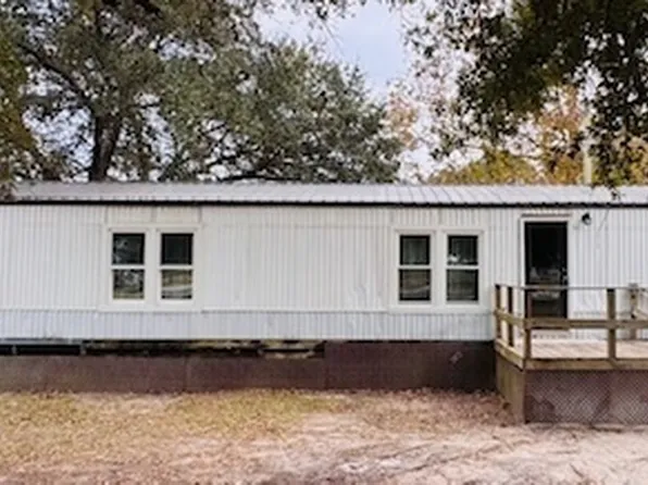 204 Big Bay Blvd, Ellabell, GA 31308