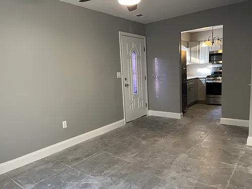 309 Brighton St #1 Photo 1