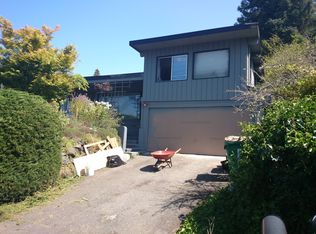 9610 California Ave SW, Seattle, WA 98136