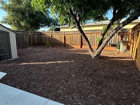 4th image of 2943 Alviena Dr #2