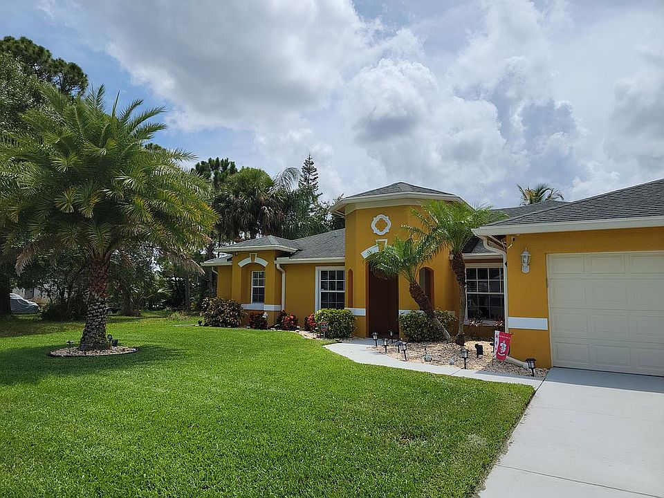 2nd image of 3266 SW Constellation Rd