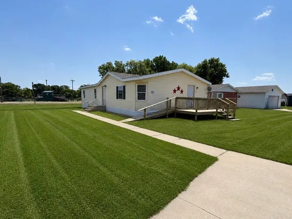 12 Riverview Dr #12, Le Mars, IA 51031