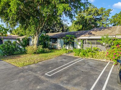 77 Westecunk Drive, Royal Palm Beach, FL, 33411
