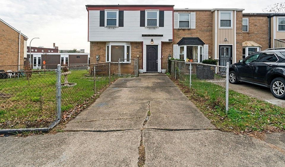 1st image of 310 Enright Ct Floor 1
