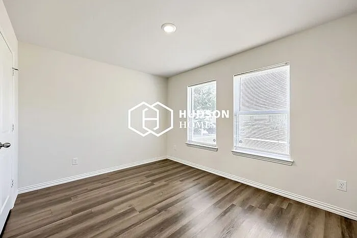 4505 Rocking K Dr — Photo 8