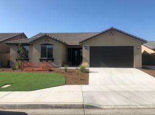 3084 Windmill Ct, Tulare, CA 93274