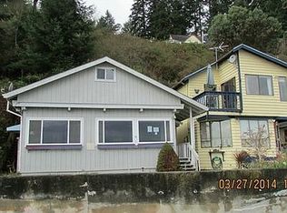 8040 SW Klahanie Rd, Vashon, WA 98070