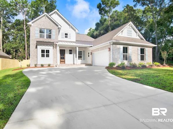215 Pliska St, Fairhope, AL 36532
