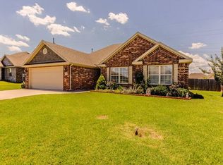 1804 SW Ashbury St, Bentonville, AR 72712