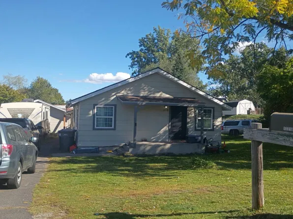 12218 N Freya St, Mead, WA 99021