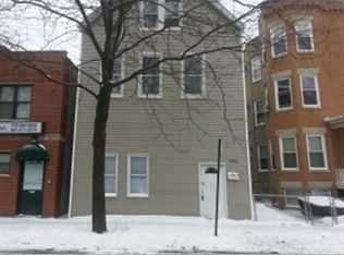 3509 W Montrose Ave, Chicago, IL 60618