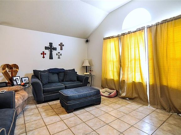 5th image of 1429 Western Oaks Ct
