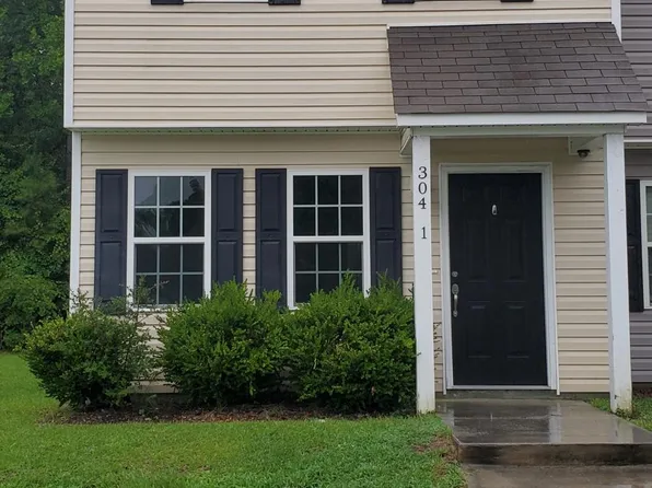 304 Burley Dr Unit 1, Hubert, NC 28539