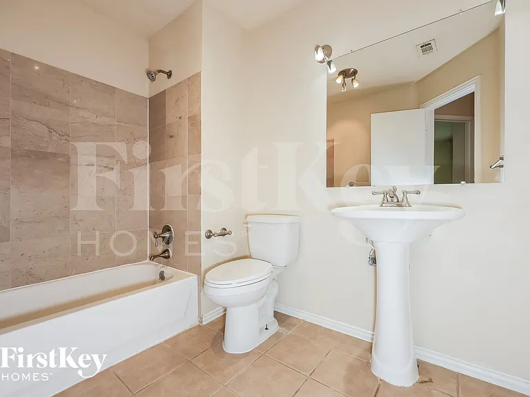 1003 Prado Real Dr — Photo 16