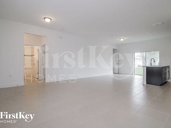 2nd image of 653 Parakeet Ct
