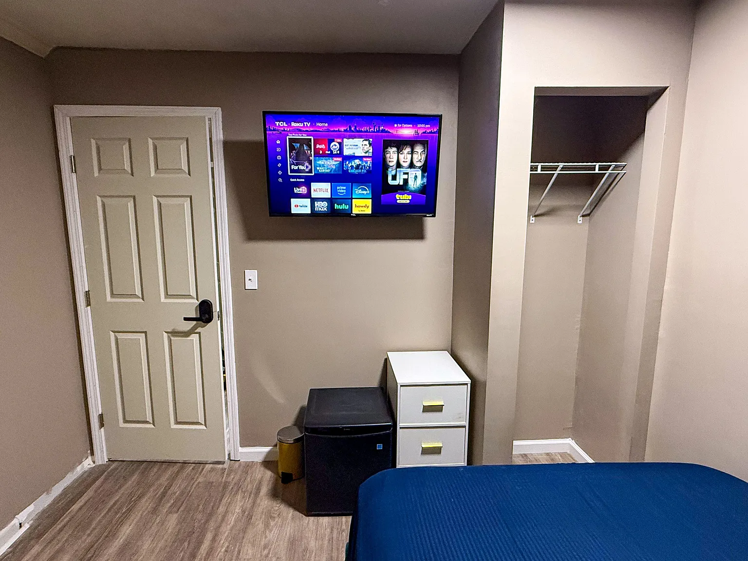 4 bed, 2.0 bath, 1679 sqft, $936 — Photo 4