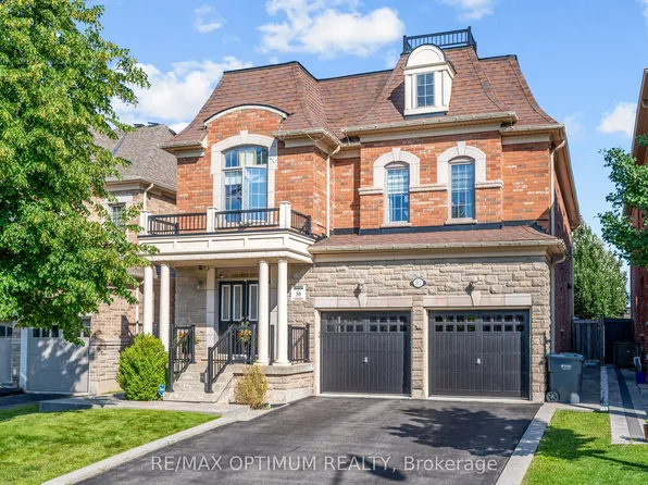 37 Island Grv, Brampton, ON L6X 0Y1