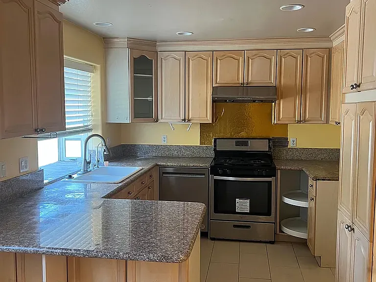 20118 Colima Rd — Photo 2