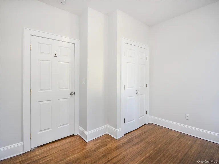 114 Sea Cliff Ave #1 — Photo 12