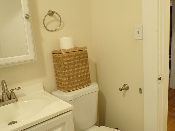 4th image of 66 College Ave #1