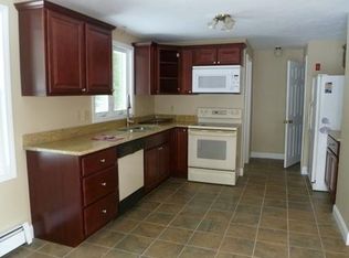 67 Harvest Rd, Uxbridge, MA 01569