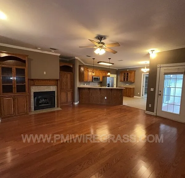 249 Windsor Garden Dr — Photo 15