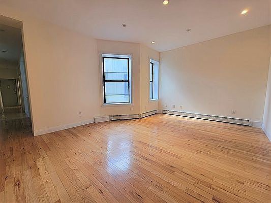 2nd image of 18 E 105th St #17