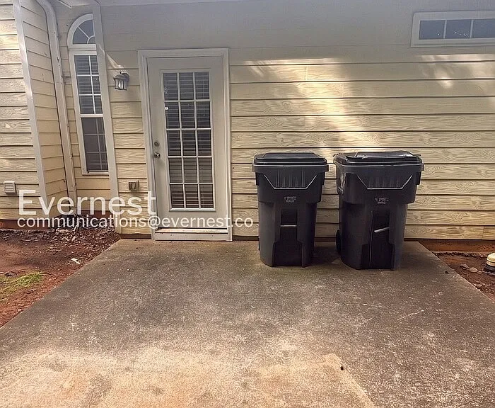 190 Greenland Dr — Photo 28