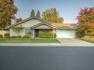35 Sage River Cir, Sacramento, CA