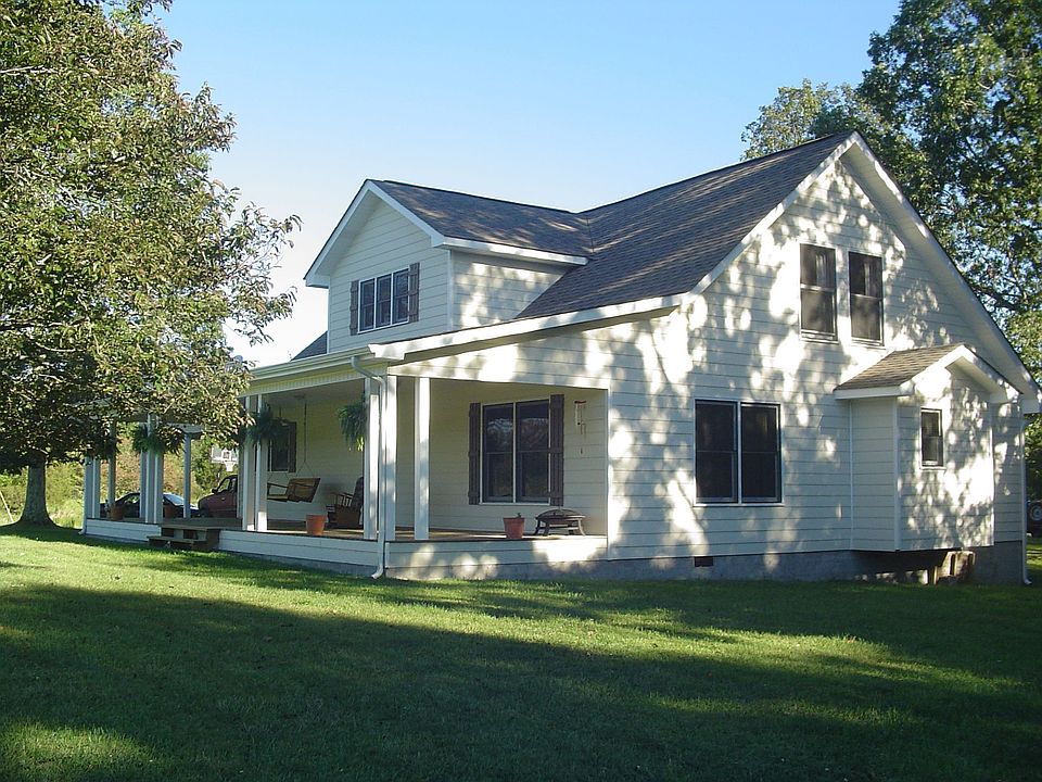 2700sf 2005 built 
