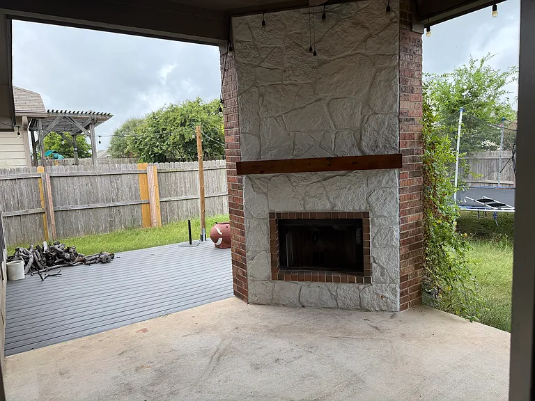 5936 Alexandria Dr — Photo 9