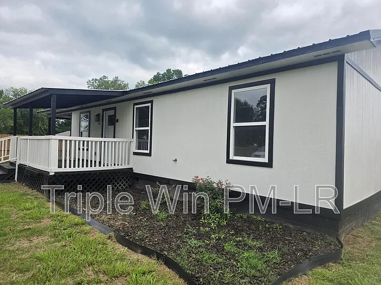 236 Vernon Harvey Rd — Photo 5