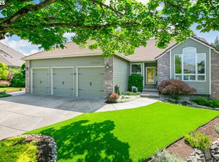 11942 SE Sunny Way, Happy Valley, OR