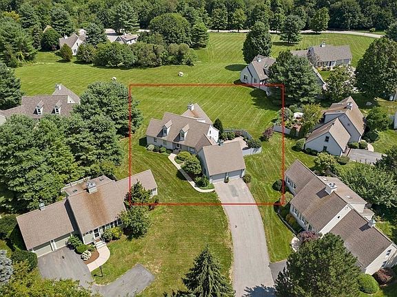 4th image of 56 Wheelwright Farm Unit 56