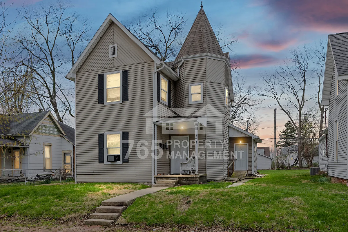 Building Photo - 727 S Market St #C
