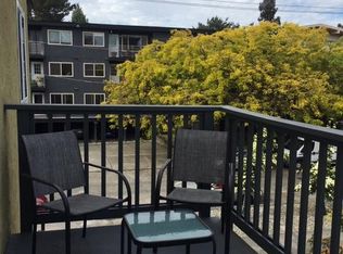 1427 NW 63rd St APT 4, Seattle, WA 98107