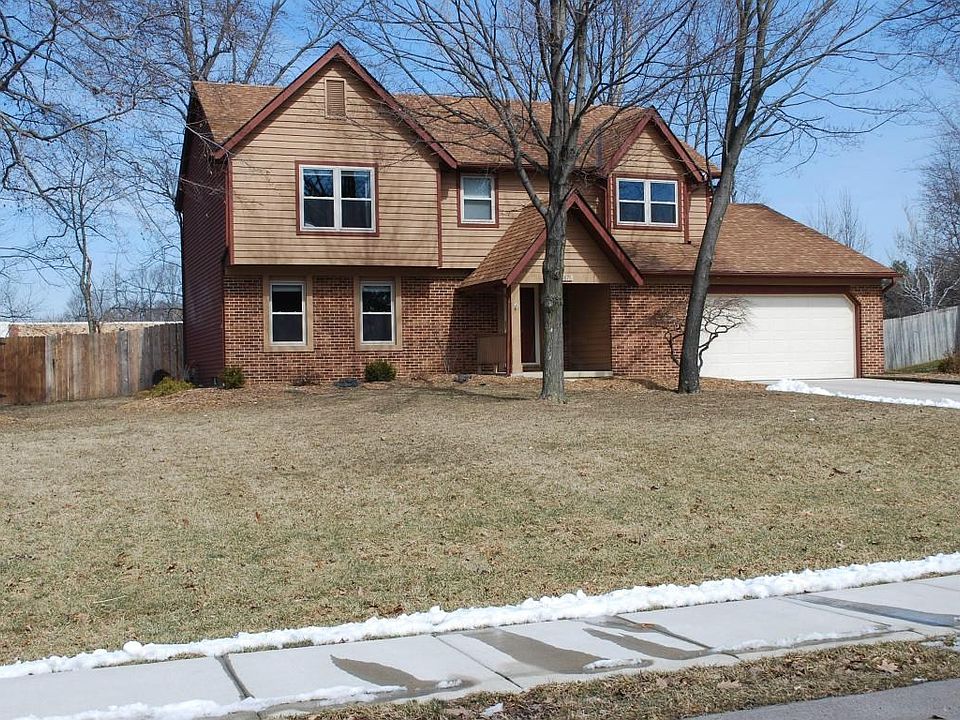 1st image of 9876 Oxford Dr NW