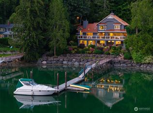 8020 NE Hidden Cove Rd, Bainbridge Island, WA 98110