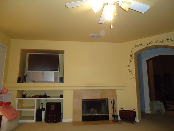 Family Room Detail