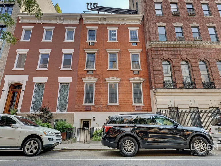 220 W 15th St #2A — Photo 7