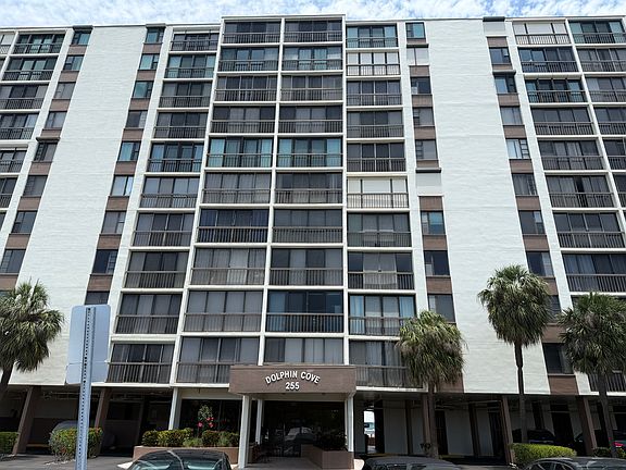 2nd image of 255 Dolphin Point #Penthouse 2