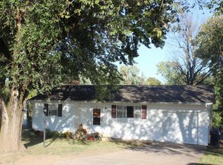 709 Juanita St, Webb City, MO 64870