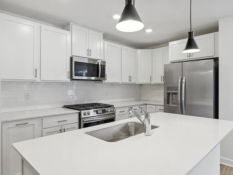 15014 Ferret St NW — Photo 4