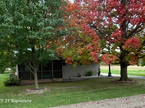 5155 Youngstown Pl, Saginaw, MI 48601